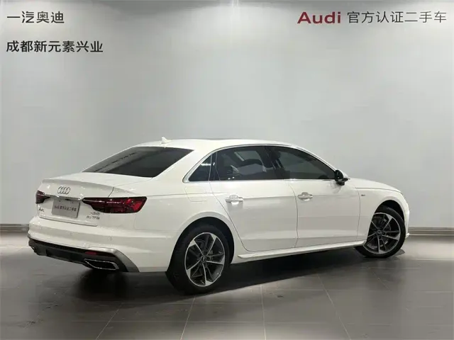 Audi A4L — Фото автомобиля 4