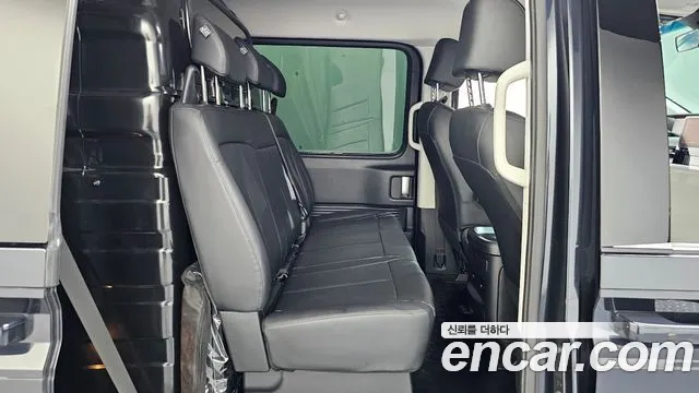 Hyundai Staria Staria Карго 5 мест — Фото автомобиля 11
