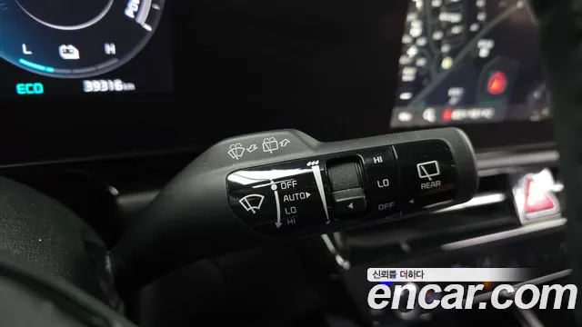 Kia Niro The All New Niro Signature — Фото автомобиля 24