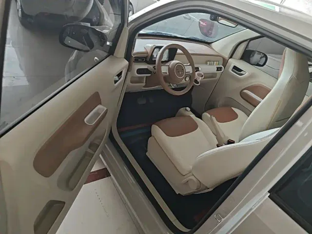 Wuling Hongguang Mini EV — Фото автомобиля 15