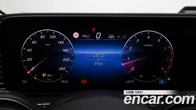 Mercedes-Benz GLE-Class — Фото автомобиля 8