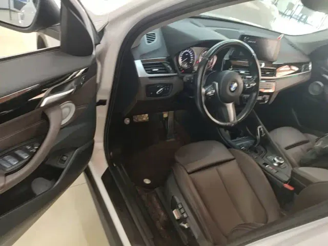BMW X1 — Фото автомобиля 11