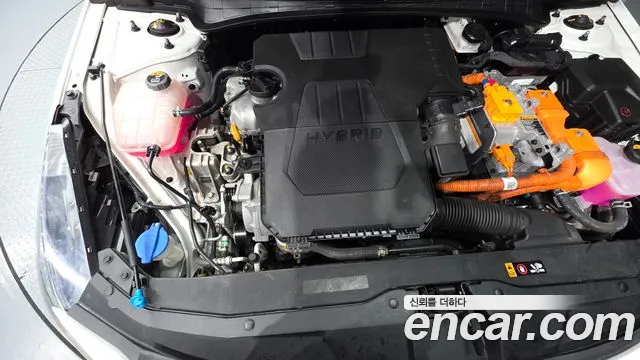 Hyundai Avante CN7 — Фото автомобиля 9
