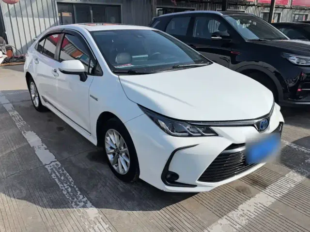 Toyota Corolla — Фото автомобиля 3