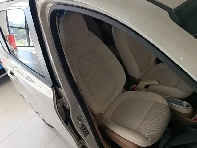 Wuling Hongguang Mini EV — Фото автомобиля 24