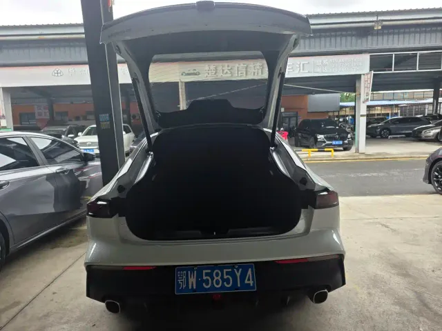 Changan UNI-V — Фото автомобиля 13