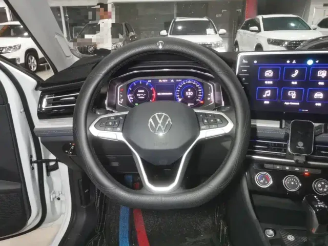 Volkswagen Sagitar — Фото автомобиля 10
