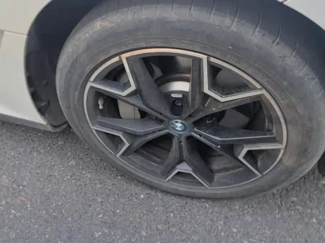BMW i3 — Фото автомобиля 6