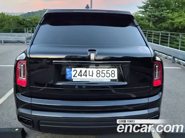 Rolls-Royce Cullinan — Фото автомобиля 5