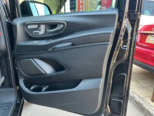 Mercedes-Benz Vito — Фото автомобиля 24