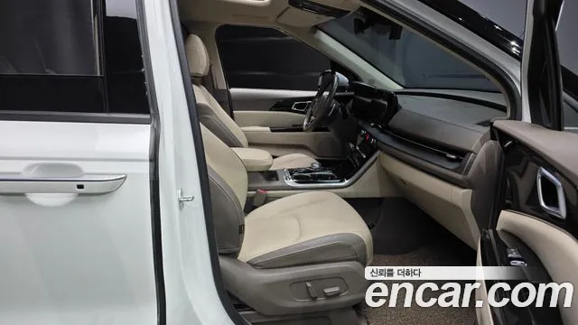 Kia Canival Carnival 4 поколение Бензин 7 мест Noblesse — Фото автомобиля 11