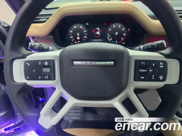 Land Rover Defender Defender (L663) 110 P300 X-Dynamic SE — Фото автомобиля 9