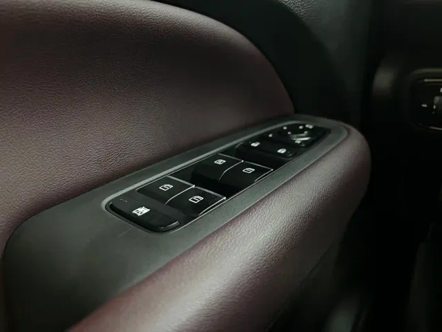 GAC Trumpchi M6 — Фото автомобиля 12