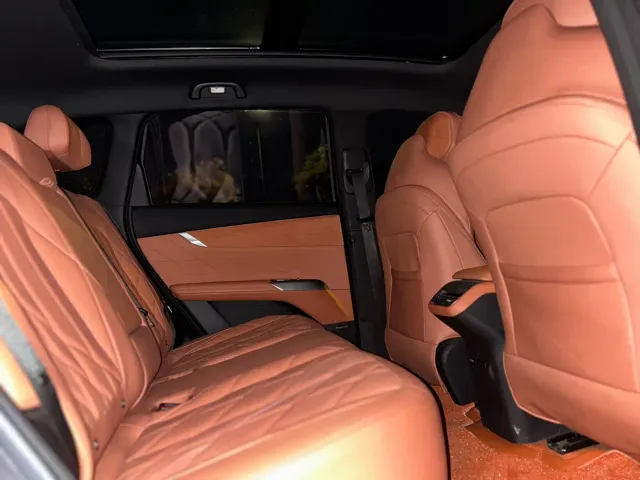 Changan CS75 Plus — Фото автомобиля 16