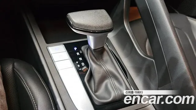 Hyundai AVANTE Avante (CN7) — Фото автомобиля 9