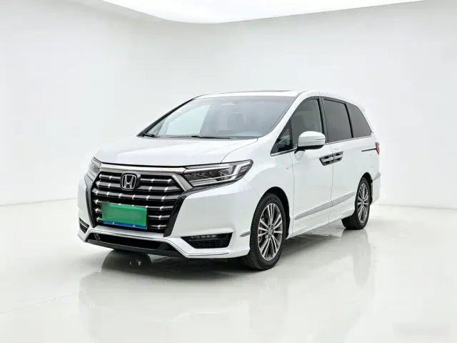 Фотография автомобиля — Honda Elysion