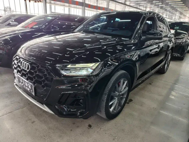 Audi Q5L — Фото автомобиля 6