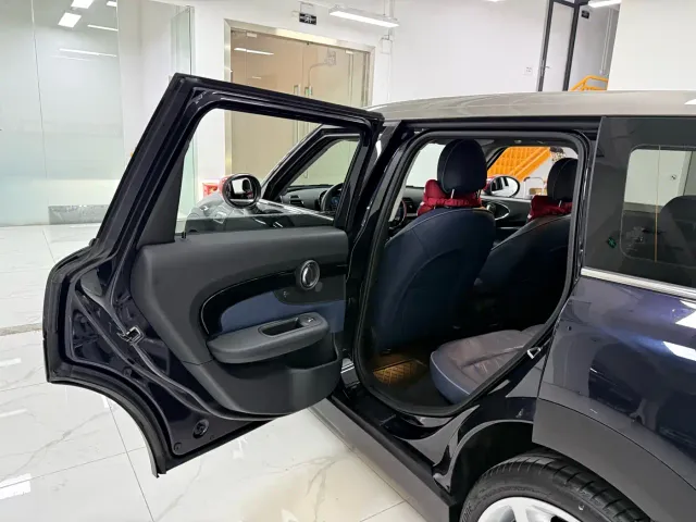 MINI Clubman — Фото автомобиля 14