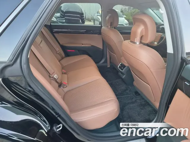 Hyundai Grandeur GN7 — Фото автомобиля 16