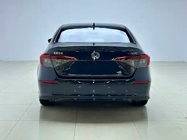 Honda Civic — Фото автомобиля 6