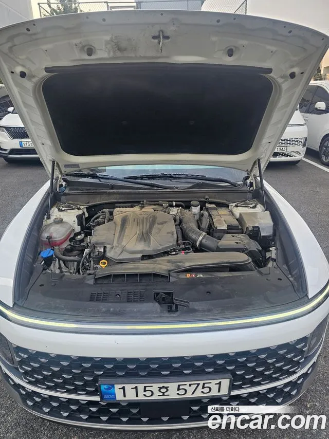 Hyundai Grandeur GN7 — Фото автомобиля 5