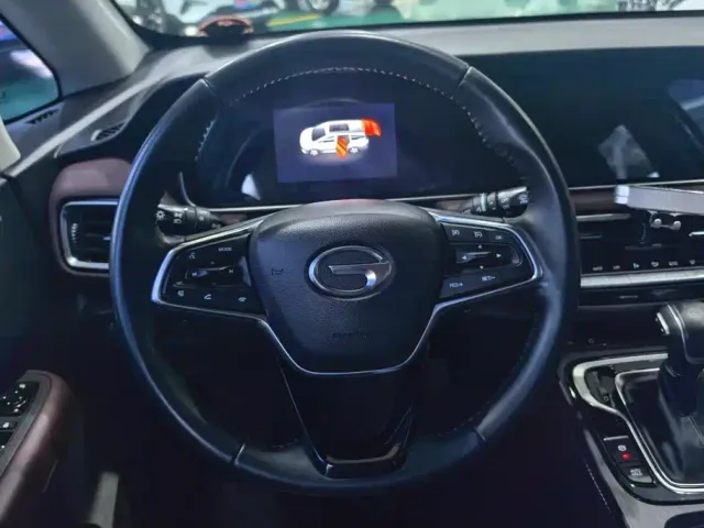GAC Trumpchi M6 — Фото автомобиля 15