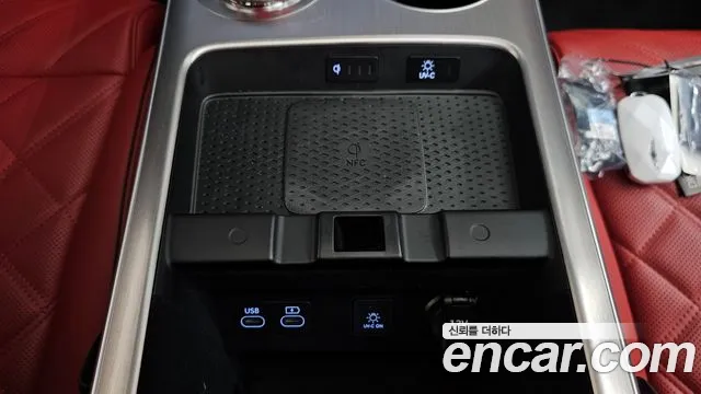 Genesis GV70 3.5T Бензин AWD — Фото автомобиля 29