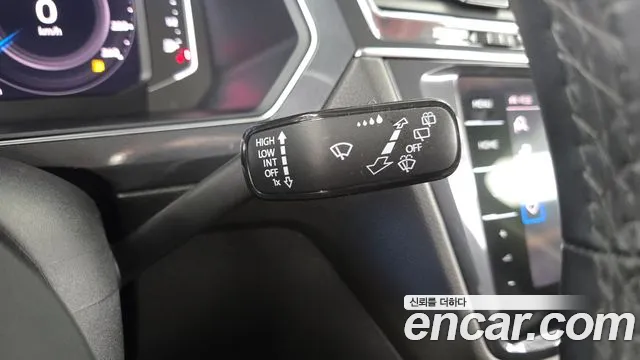 Volkswagen Tiguan — Фото автомобиля 27