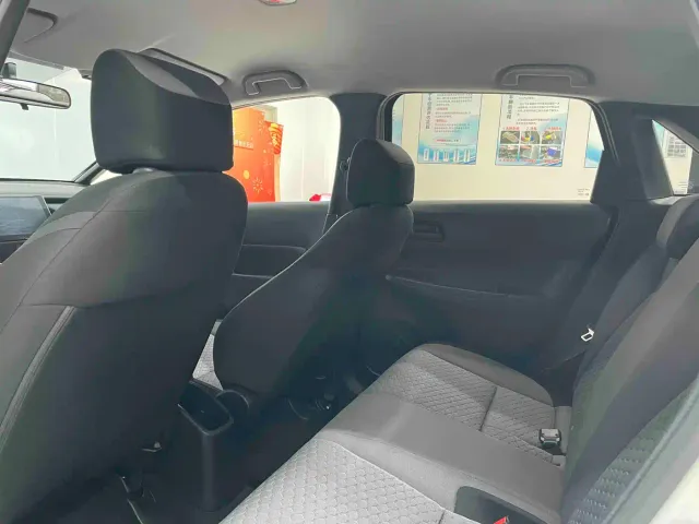 Honda Fit — Фото автомобиля 9