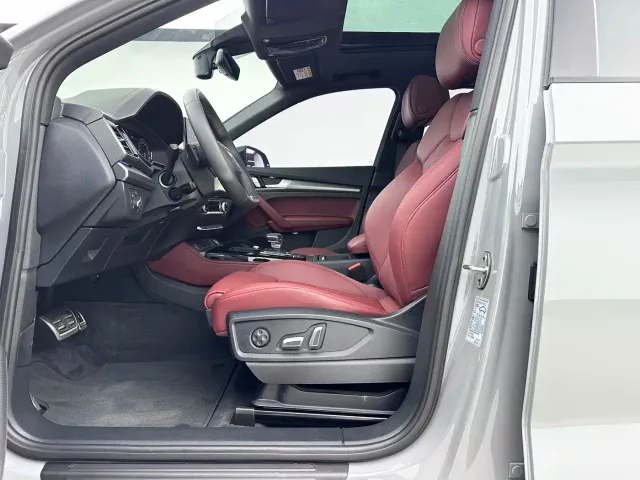 Audi Q5L — Фото автомобиля 14