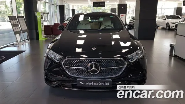 Mercedes-Benz E-Class W214 — Фото автомобиля 2