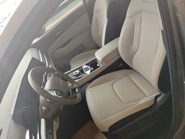 Kia Sportage — Фото автомобиля 14