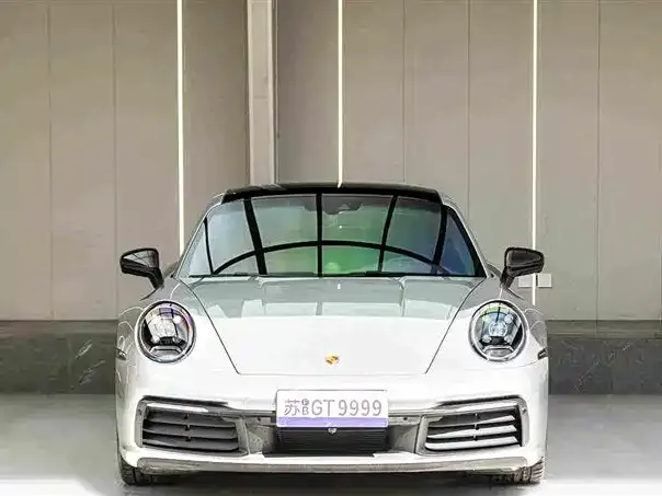 Porsche 911 — Фото автомобиля 12