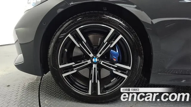 BMW 3-Series 3 серия (G20) 320i M Sport — Фото автомобиля 5