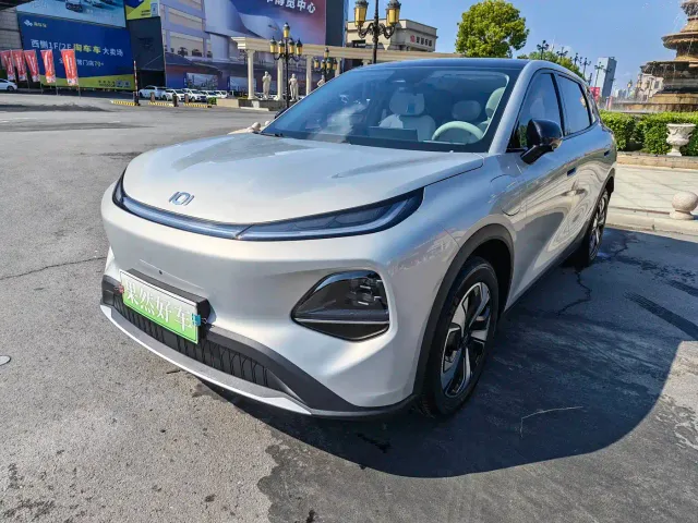 Фотография автомобиля — Changan Qiyuan Q05