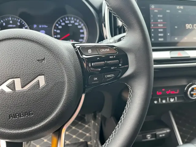 Kia KX1 — Фото автомобиля 14
