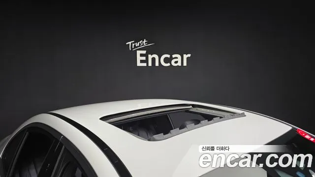 Mercedes-Benz E-Class — Фото автомобиля 29