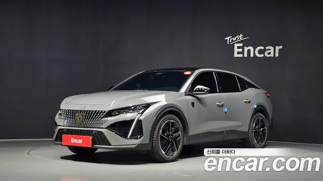 Фотография автомобиля — Peugeot 408 1.2 Pure Tech GT