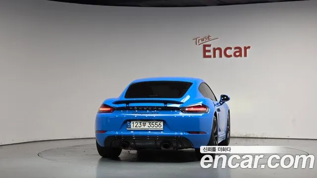 Porsche 718 — Фото автомобиля 4