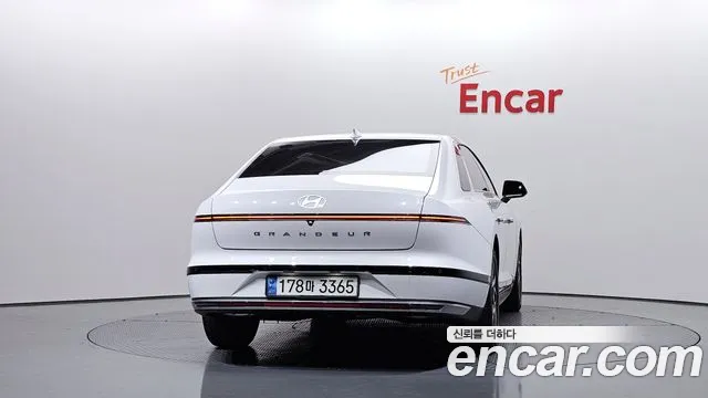 Hyundai Grandeur GN7 — Фото автомобиля 4