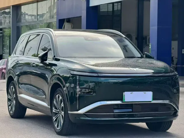 Wuling Starlight L — Фото автомобиля 3