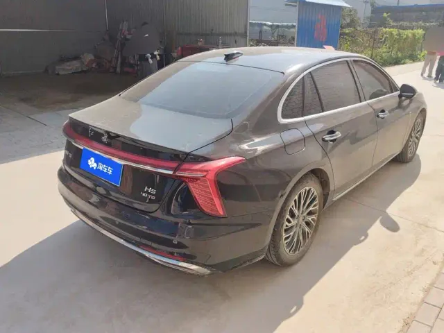Hongqi H5 — Фото автомобиля 3
