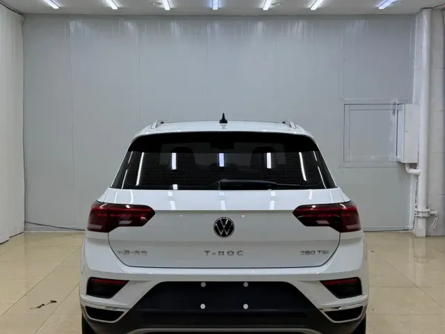 Volkswagen T-Roc — Фото автомобиля 5