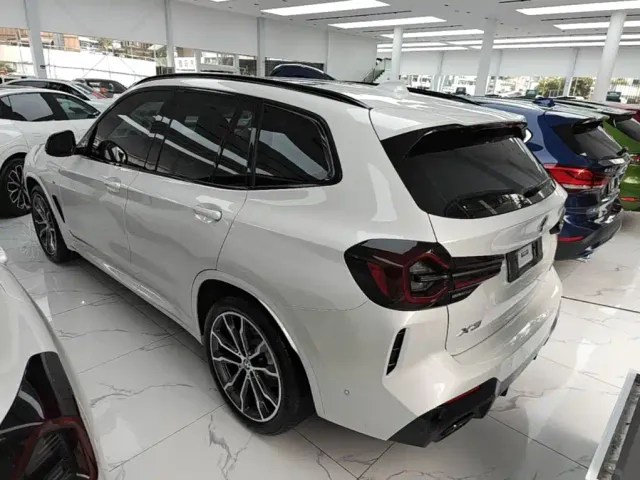 BMW X3 — Фото автомобиля 4