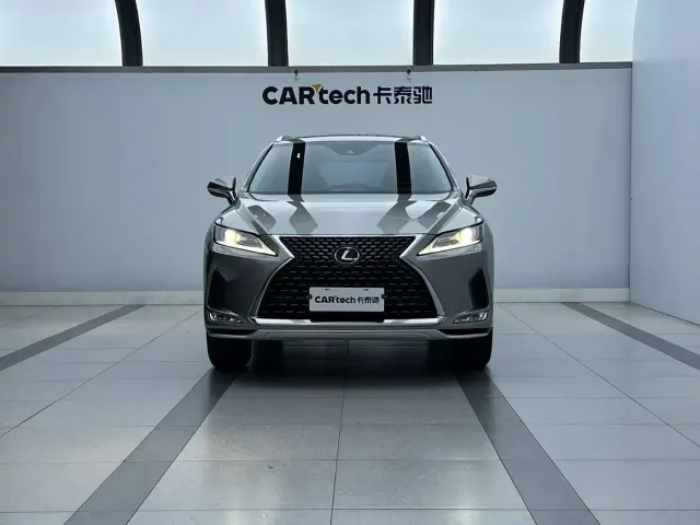 Lexus RX — Фото автомобиля 2