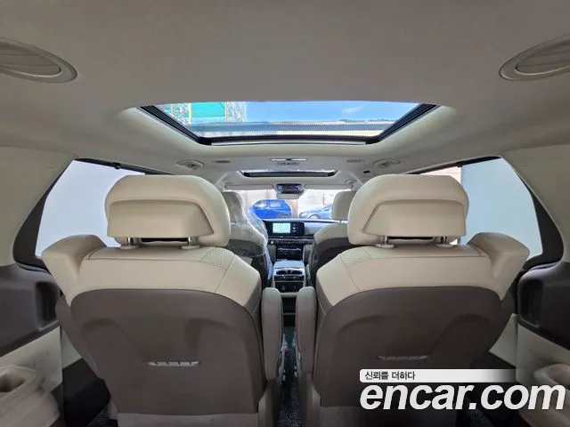 Kia Carnival 4th Gen — Фото автомобиля 12