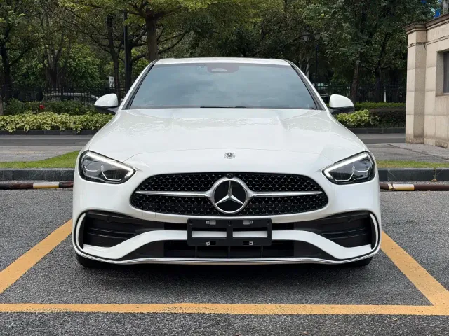 Mercedes-Benz C-Class — Фото автомобиля 2