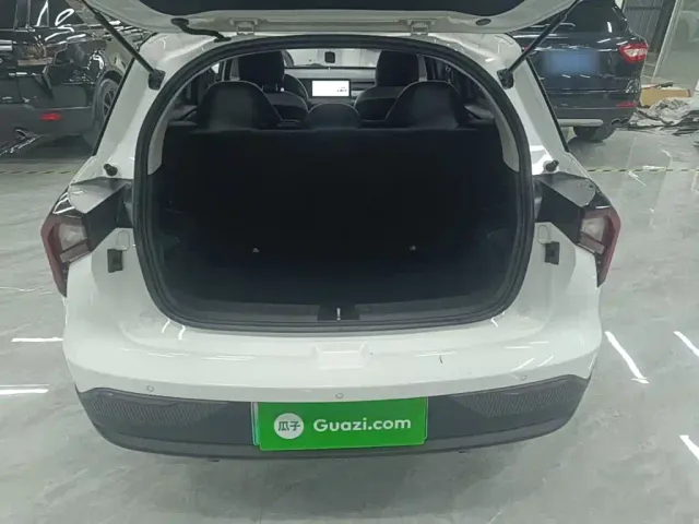 Geely Geometry E Firefly — Фото автомобиля 18