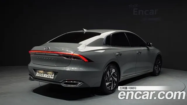 Hyundai Grandeur Premium — Фото автомобиля 2