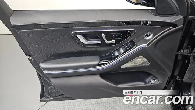 Mercedes-Benz S-Class W223 — Фото автомобиля 13